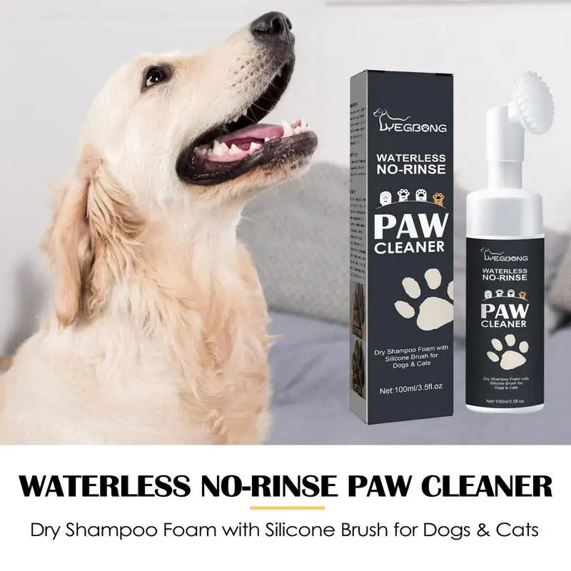 Mousse nettoyante pour pattes de chien